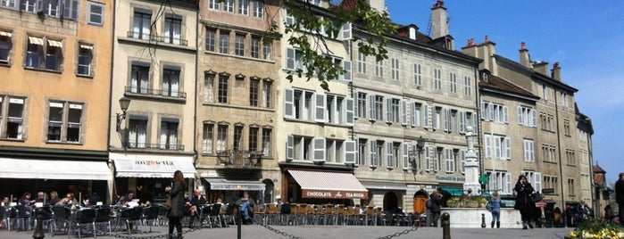 Place du Bourg de Four is one of Fethiさんのお気に入りスポット.
