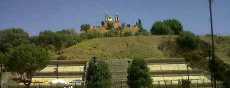 Великая пирамида Чолулы is one of Puebla #4sqCities.