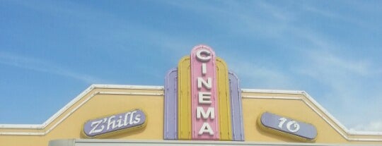 Zephyrhills Cinema 10 is one of Glennさんのお気に入りスポット.