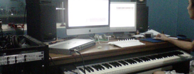 SFAE Recording Studio is one of oji ngayeng.