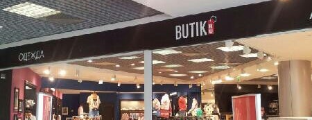 Butik.ru is one of Lugares favoritos de Ника.