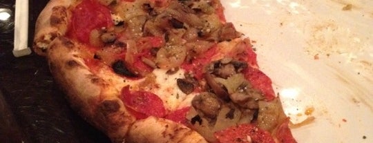 Wood Fired Pizza Wine Bar is one of Carlos Eats USF Dining Guide.