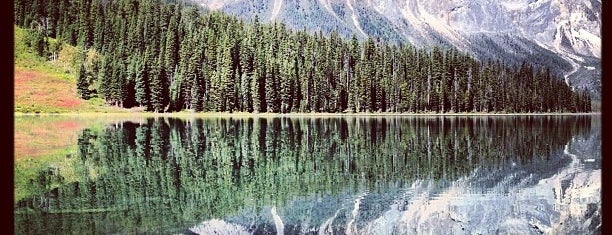 Emerald Lake is one of PlacesToSee.