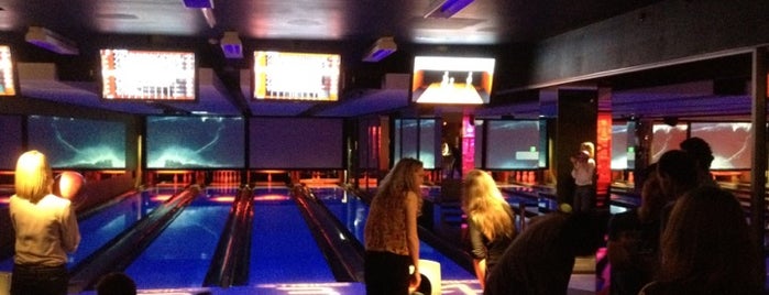 Strike Bowling Bar is one of Lugares favoritos de BoyJupiter.