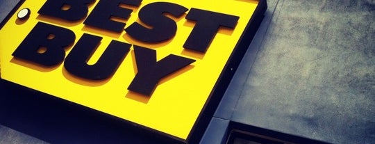 Best Buy is one of Locais curtidos por Lakesha.