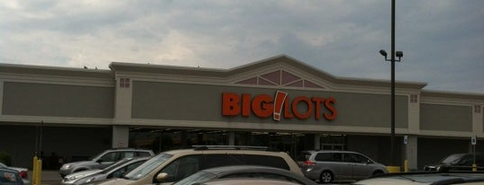 Big Lots is one of Fave Places ^^.