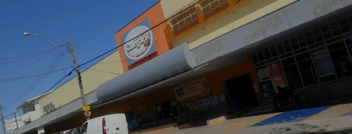 Supermercado Calegaris is one of Rapha.