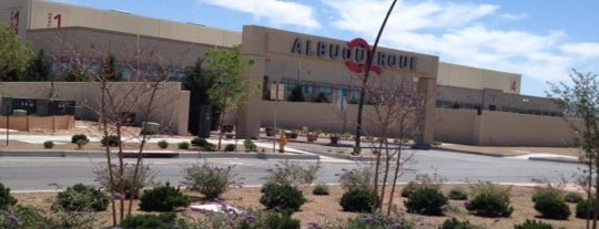 Albuquerque Studios is one of Breaking Bad.