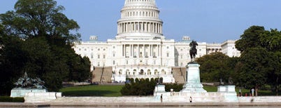 United States Capitol is one of Lieux sauvegardés par Scott.