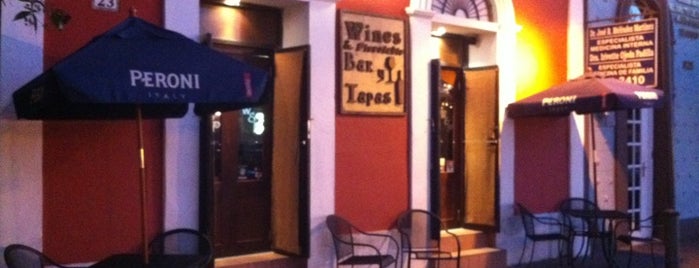 Wine's Bar Tapas is one of Tempat yang Disukai Denisse.