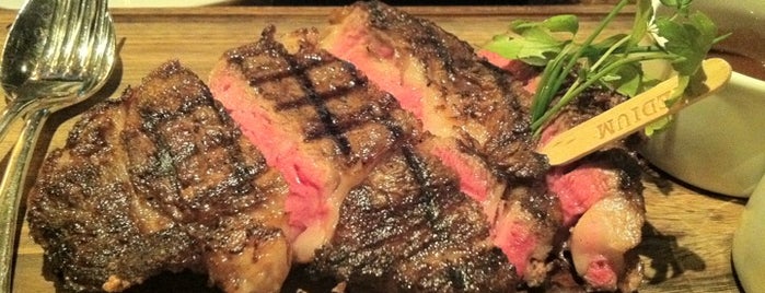Grand Hyatt Steakhouse is one of quality steaks and chops in hong kong.