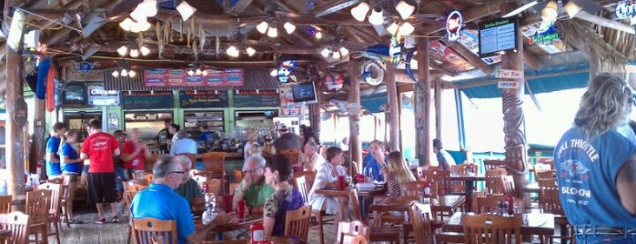 The Original Tiki Bar is one of Lugares favoritos de Gail.