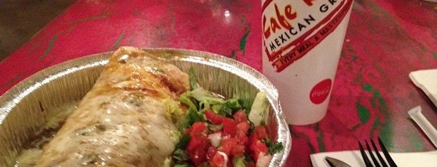 Cafe Rio Mexican Grill is one of Posti che sono piaciuti a stang.