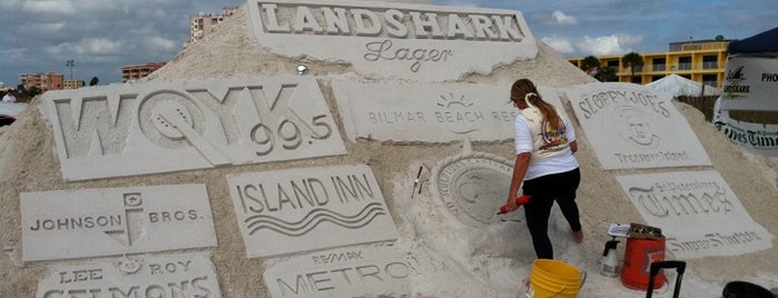 Treasure Island Beach is one of Tampa Bay area to-do.