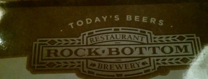 Rock Bottom Restaurant & Brewery is one of Minneapolis Hospitality Hour 2011.