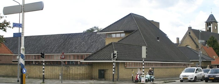 Nelly Bodenheim Kleuterschool is one of De scholen van Dudok.