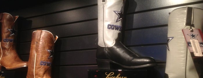 Dallas Cowboys Pro Shop is one of USA Dallas.