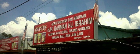 Kari Kepala Ikan Hajah Rahmah is one of Makan @ Melaka/N9/Johor #1.