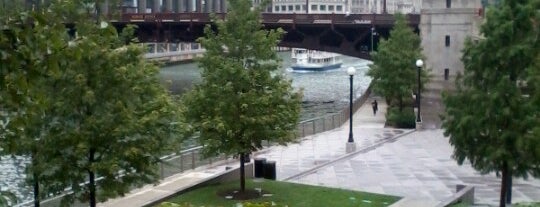Paseo Fluvial de Chicago is one of The Chicago Code Filming Locations.