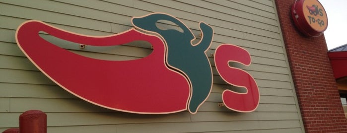 Chili's Grill & Bar is one of Amandaさんのお気に入りスポット.