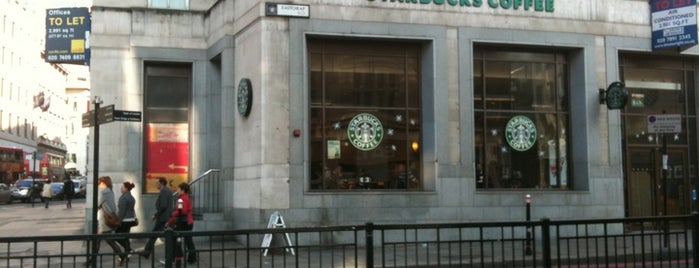 Starbucks is one of Vito 님이 좋아한 장소.