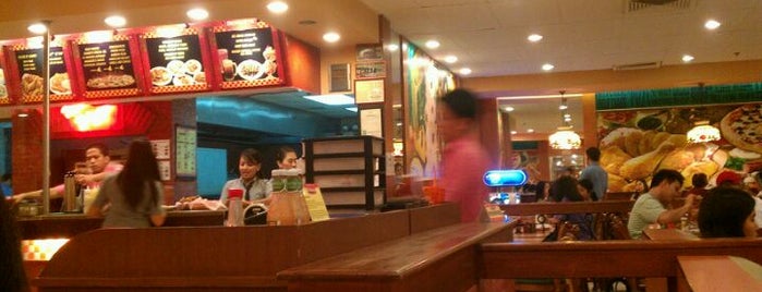 Shakey’s is one of Top 10 dinner spots in Las Piñas City, Philippines.