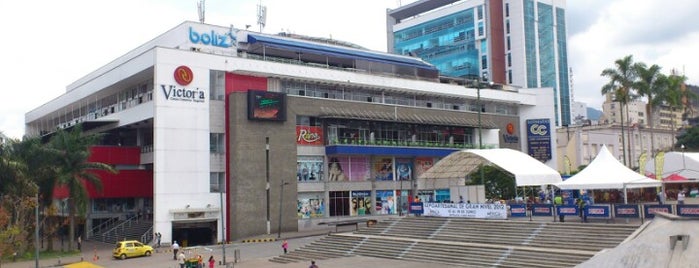 Victoria Centro Comercial Regional is one of Tempat yang Disukai Adele.