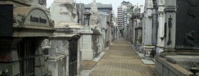 Friedhof La Recoleta is one of Buenos Aires.