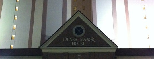 Dunes Manor Hotel is one of Date Ideas ~ 4.
