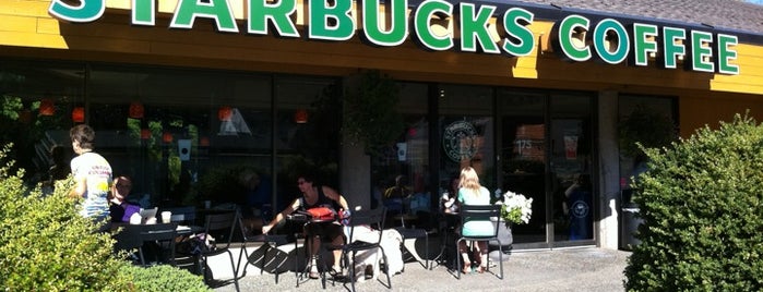 Starbucks is one of Orte, die Katharine gefallen.