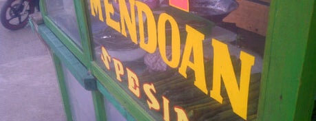 Tempe Mendoan Spesial is one of Makanan BINUS Only.