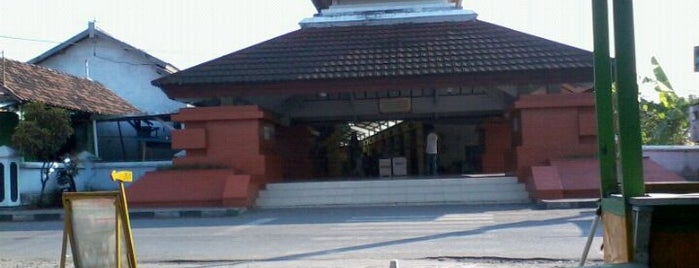 Makam Sunan Kalijaga is one of Religious Tourism in Indonesia.
