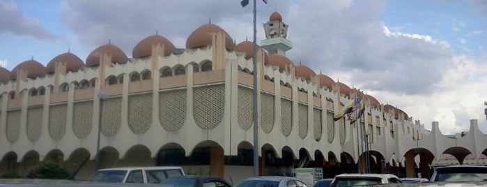 Masjid Sultan Idris Syah II is one of Explorer @ Ipoh.