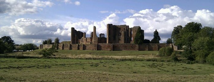 Kenilworth Castle is one of Remember the 5th of November....