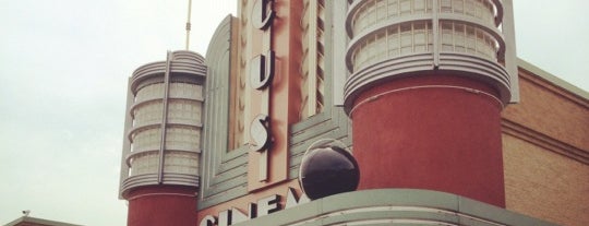 indianola movie theater columbus ohio