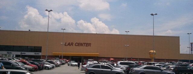 Shopping Lar Center is one of Shoppings.