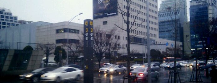 セッガン駅 is one of Subway Stations in Seoul(line5~9).