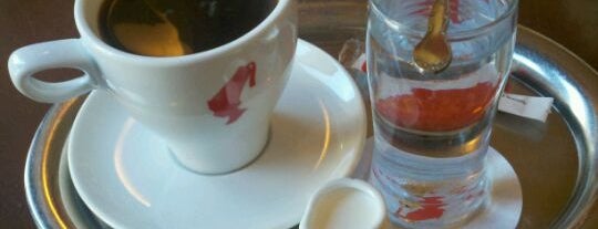 Julius Meinl Coffee House is one of Five spots for a hot chocolate warm-up.