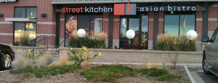 Street Kitchen Asian Bistro is one of สถานที่ที่ David ถูกใจ.