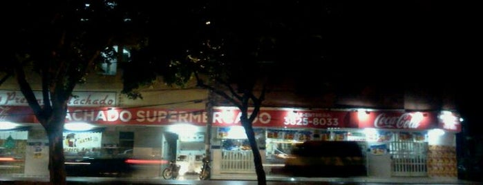 Machado Supermercado is one of chekins.