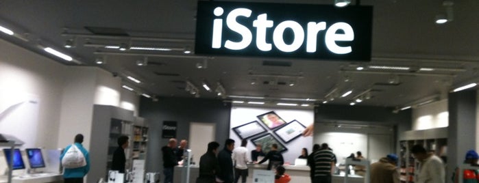 iStore is one of Locais curtidos por Eugene.