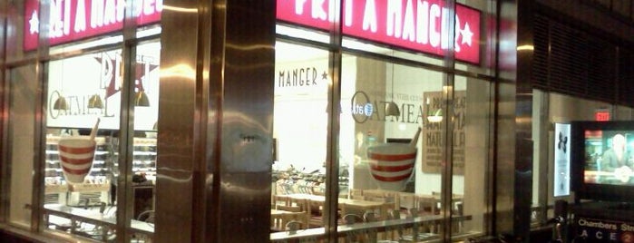 Pret A Manger is one of Venues with free Wi-Fi in NYC.