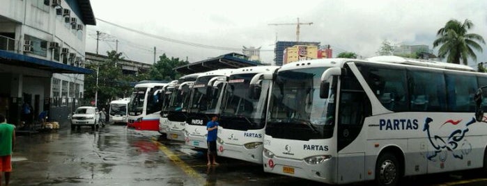 Partas Bus Terminal is one of Locais salvos de Jackie.