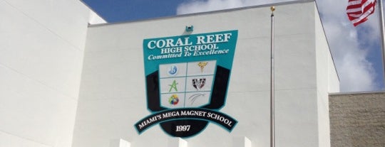 Coral Reef Senior High School is one of Val'ın Beğendiği Mekanlar.