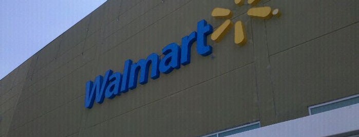 Walmart is one of Shopping Hortolândia.