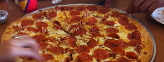 Peter Pipper Pizza is one of Lugares favoritos de York.