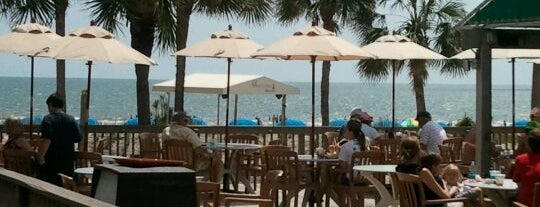 Beach Club at The Sea Pines Resort is one of Posti che sono piaciuti a Jill.