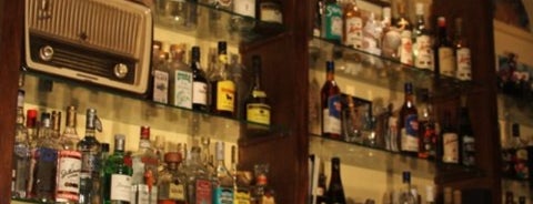 Café Bar Habana is one of Benさんの保存済みスポット.