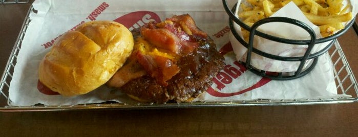 Smashburger is one of Burgers of the Bluegrass.