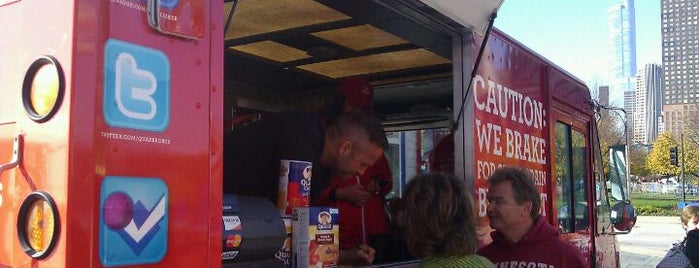 The Quaker Oats-Mobile is one of Chicago Food Trucks.